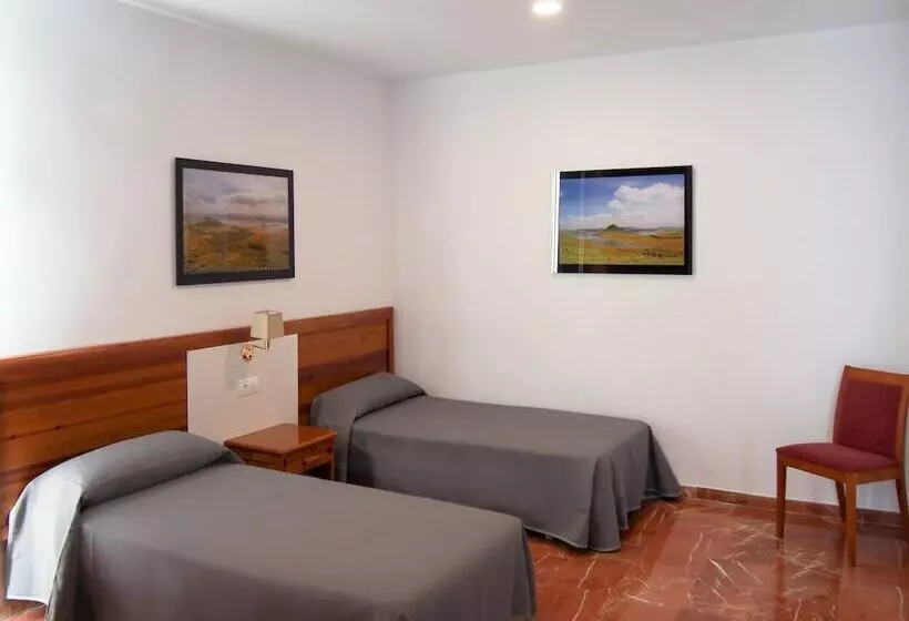 Apartamentos Embalse De Orellana