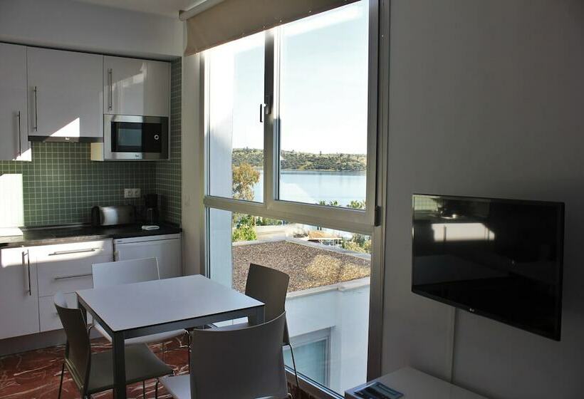 Apartamentos Embalse De Orellana