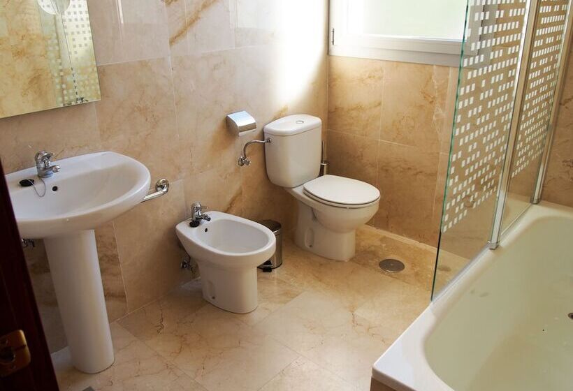 Apartamentos Embalse De Orellana