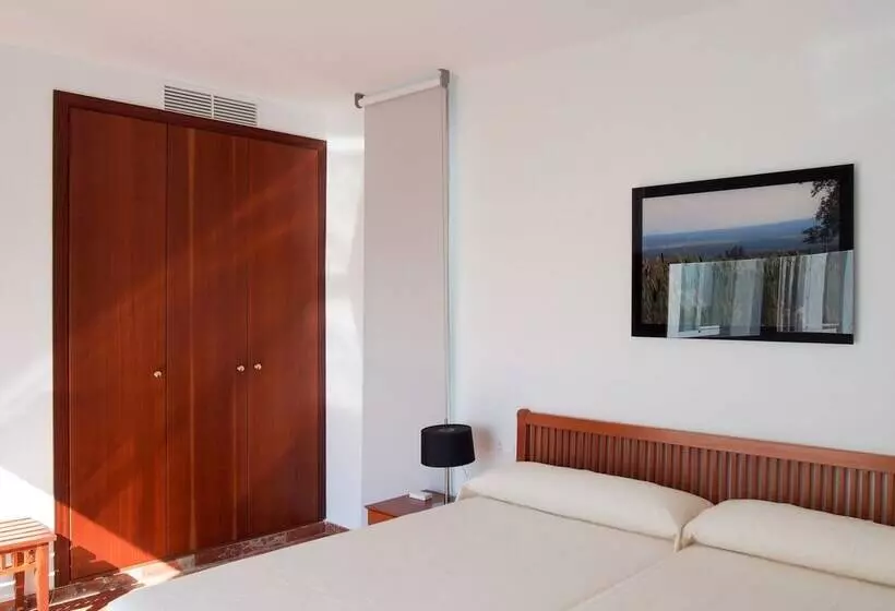 Apartamentos Embalse De Orellana