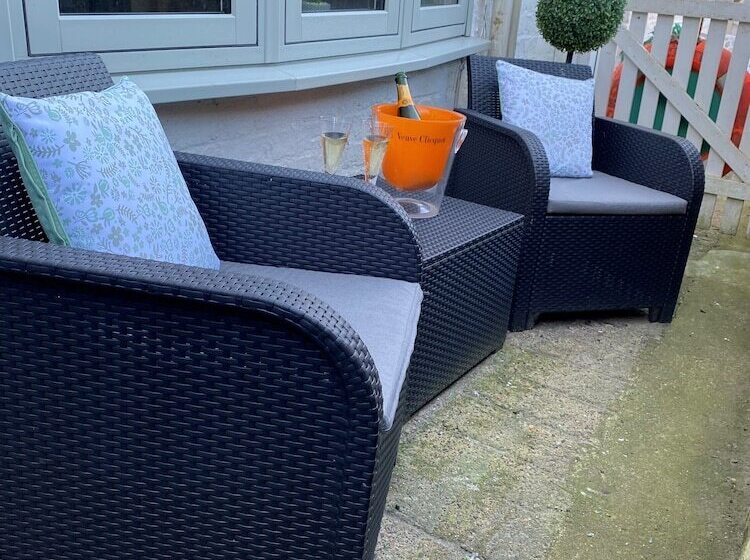 Demeter Holiday Cottage