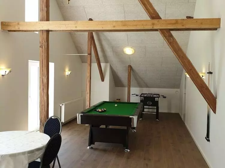 Gørdinglund Herregård Bed & Breakfast