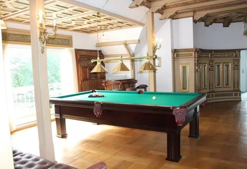 Gørdinglund Herregård Bed & Breakfast