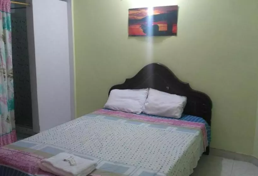 簡易ホテル Los De A Pie