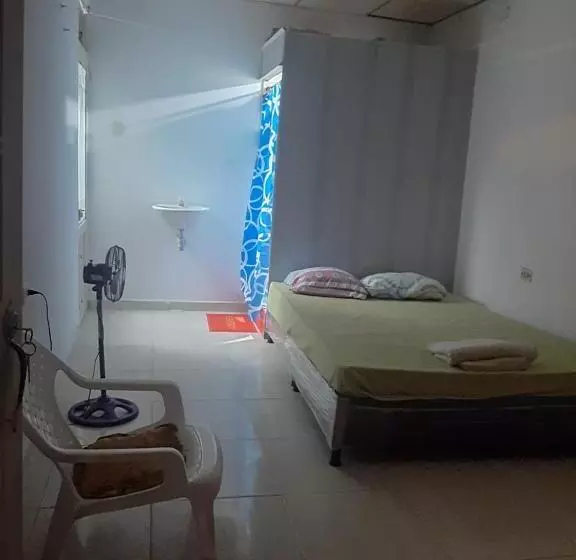 簡易ホテル Los De A Pie