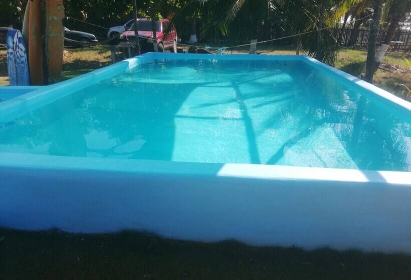 Hostal Mi Casa En La Playa Hostel