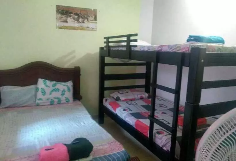 簡易ホテル Los De A Pie