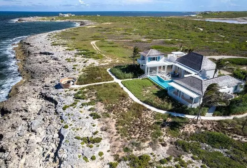 هتل Ambergris Cay Private Island All Inclusive   Pls Island Hopper Flight Included