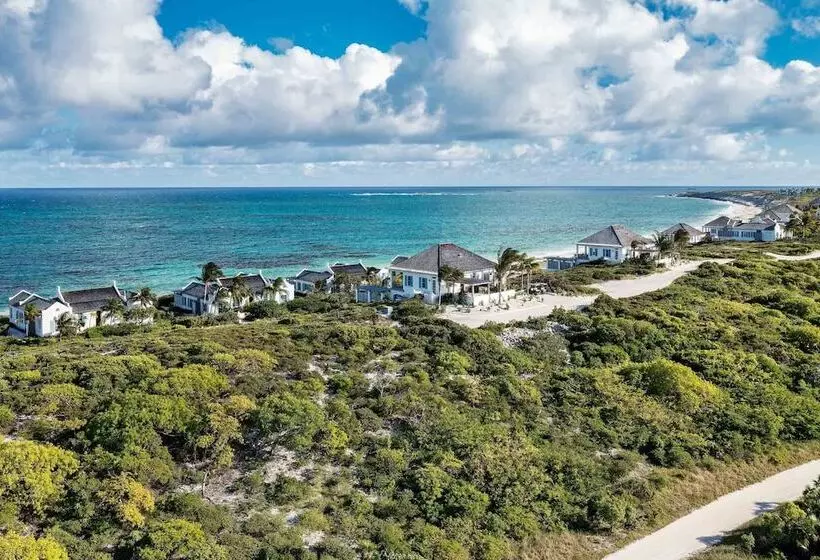 هتل Ambergris Cay Private Island All Inclusive   Pls Island Hopper Flight Included