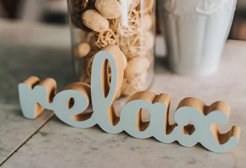 Hotelli Colentum Resort Murter