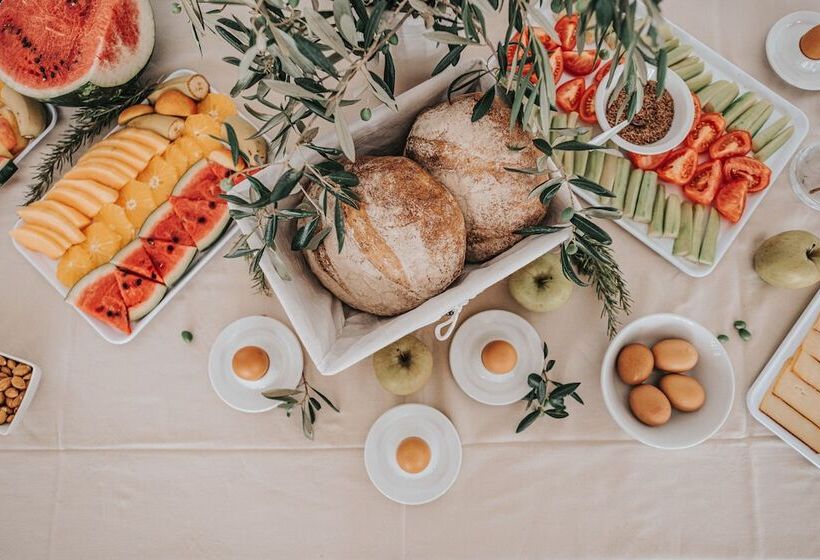 هتل Colentum Resort Murter