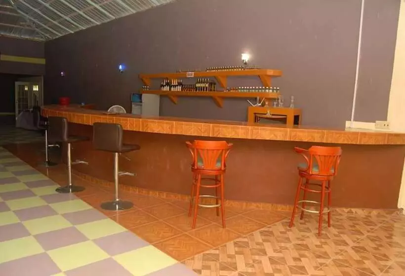 هتل Extravaganza Resort