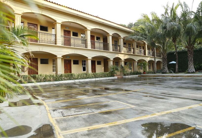 هتل Florencia San Miguel