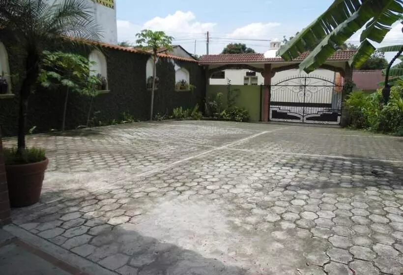 هتل La Cupula