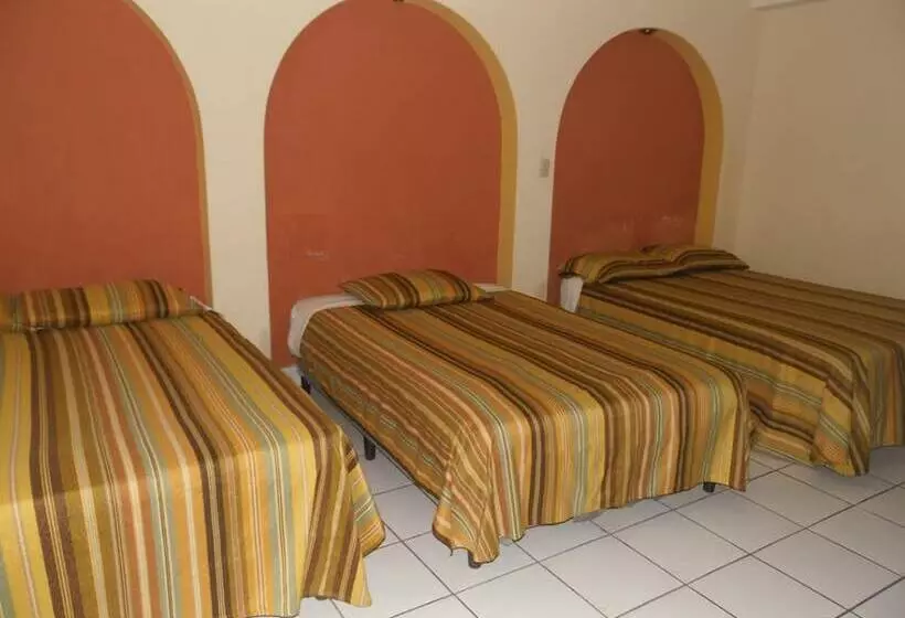 هتل La Cupula