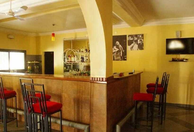 هتل Residence Coumba Andal