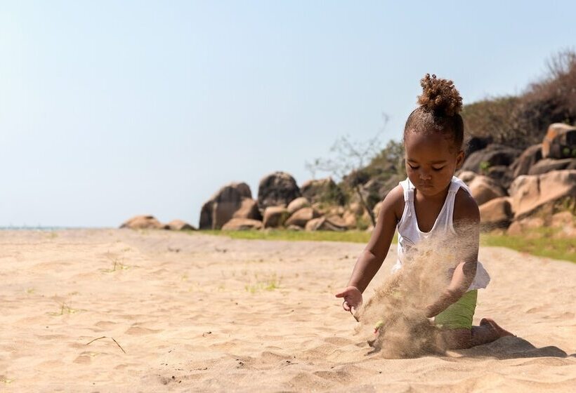 هتل Safari Beach Lodge