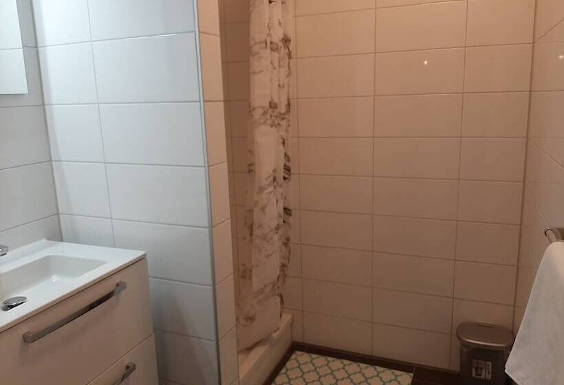 בית מלון כפרי Stadslogement Bij De Sassenpoort