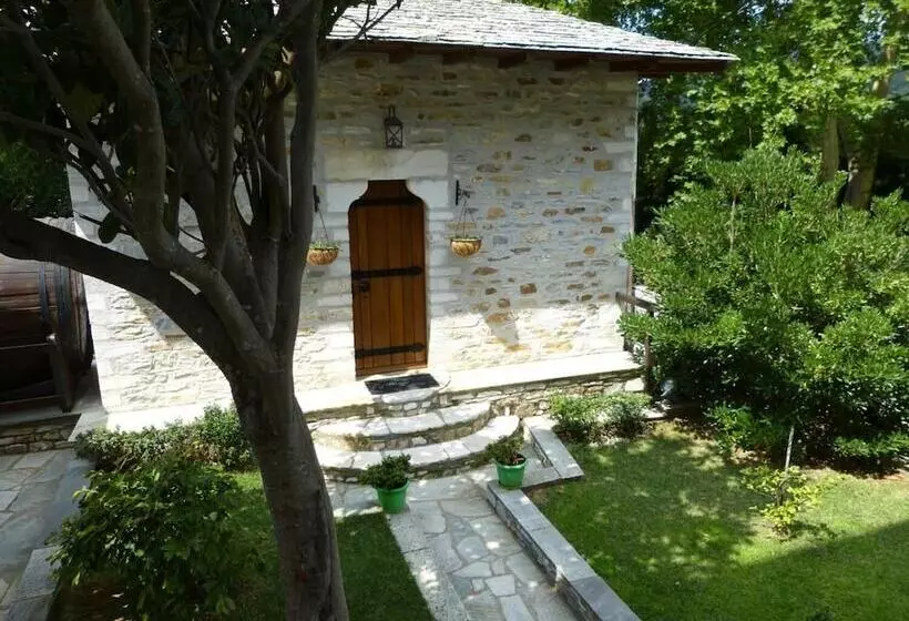 Hotelli Ta Xelidonakia