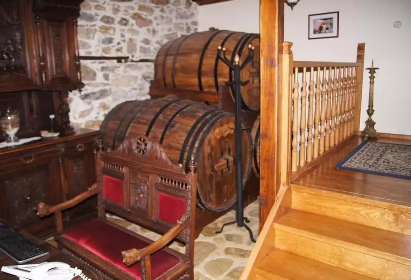 Hotelli Ta Xelidonakia