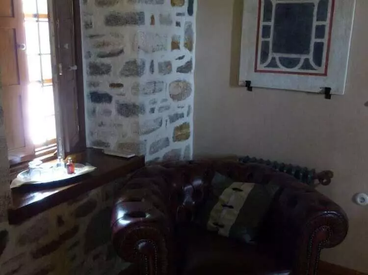 Hotelli Ta Xelidonakia