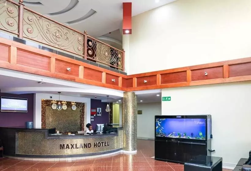 Maxland Hotel Juja