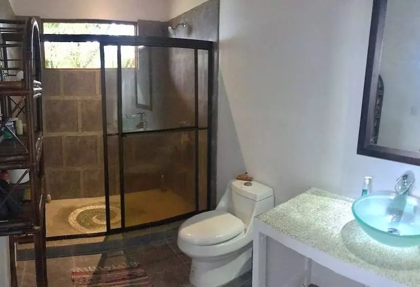 پانسیون Casa Nautika Guest House