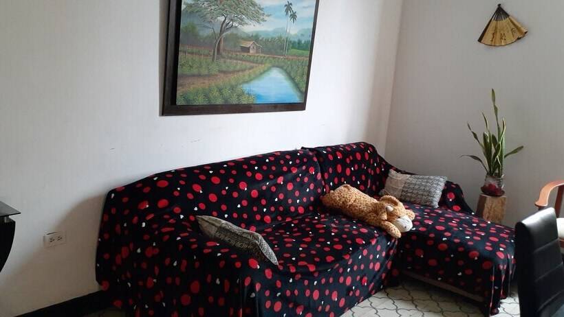 پانسیون Hospedaje Familiar El Prado