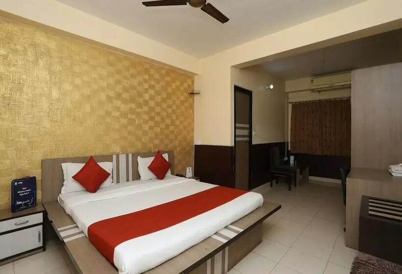 Majatalo Oyo 16394 Prantik Guest House