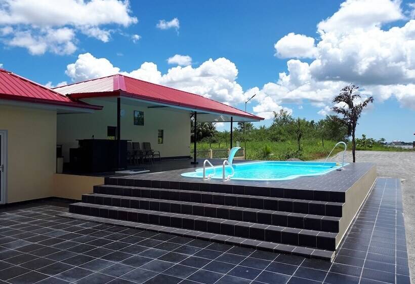 پانسیون Riverside Bungalows Commewijne