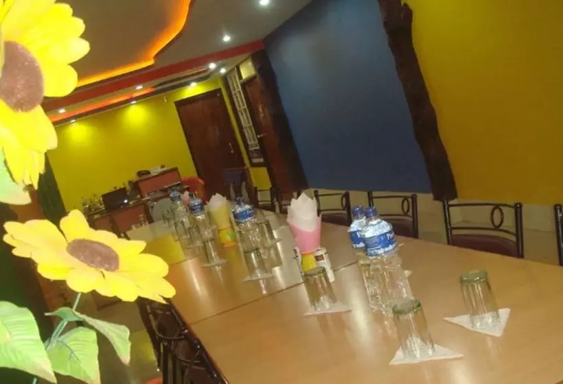 هتل Darbar
