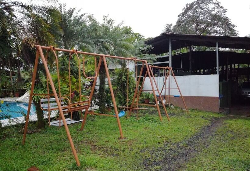 ホテル Hospedaje Rural Villa Santiago