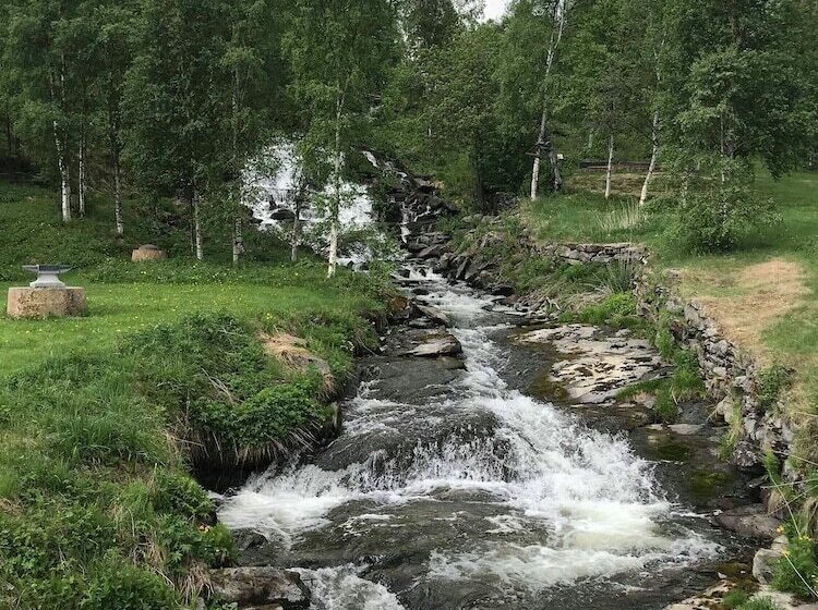 Отель Malmplassen Bed & Breakfast