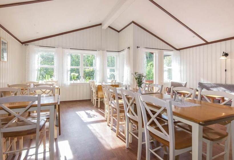 Отель Malmplassen Bed & Breakfast
