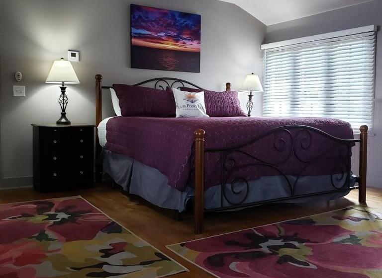 בית מלון כפרי Plum Point Lodge