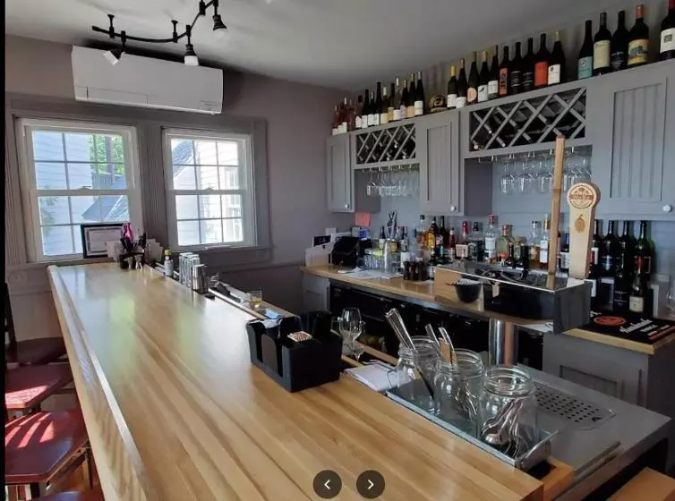 Hotelli Plum Point Lodge