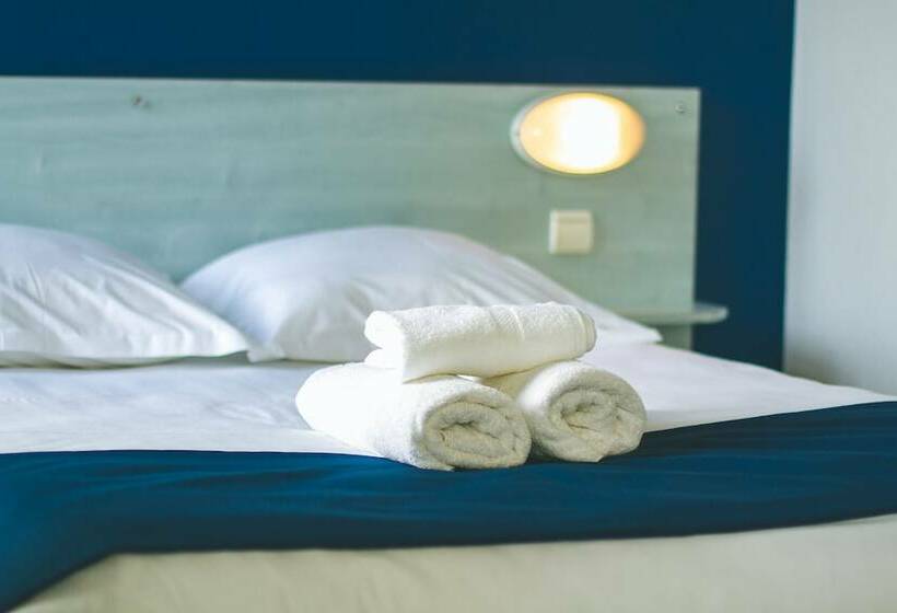 호텔 Restaurant Le César