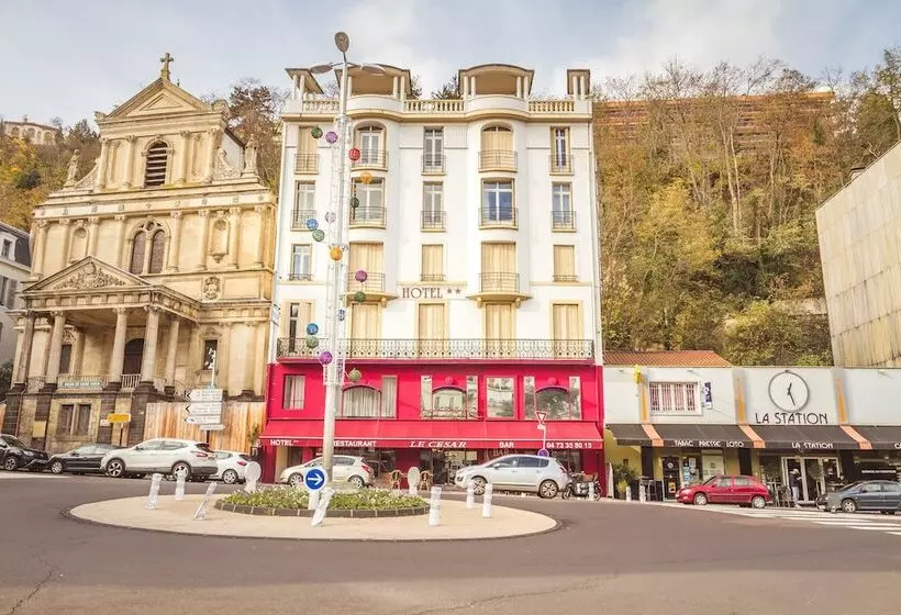 ホテル Restaurant Le César