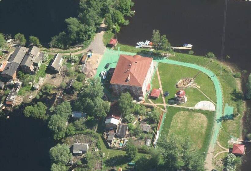 Отель Volkhov Most