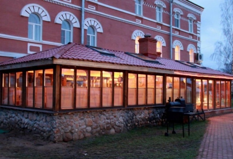 Отель Volkhov Most