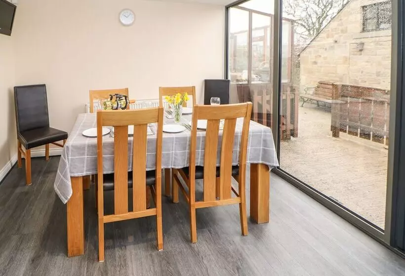 Houghton North Farm Cottage