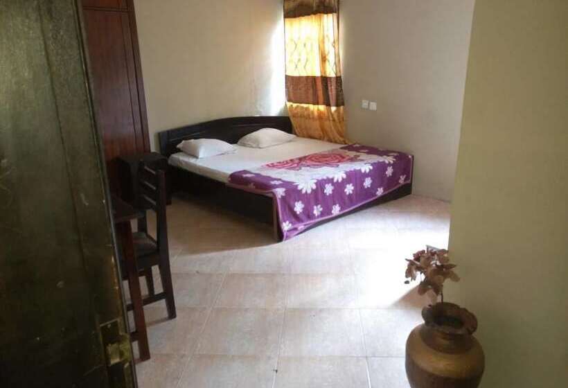 ペンション Edek Luxury Guesthouse