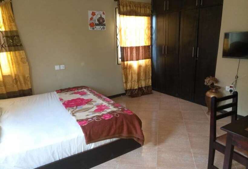 ペンション Edek Luxury Guesthouse