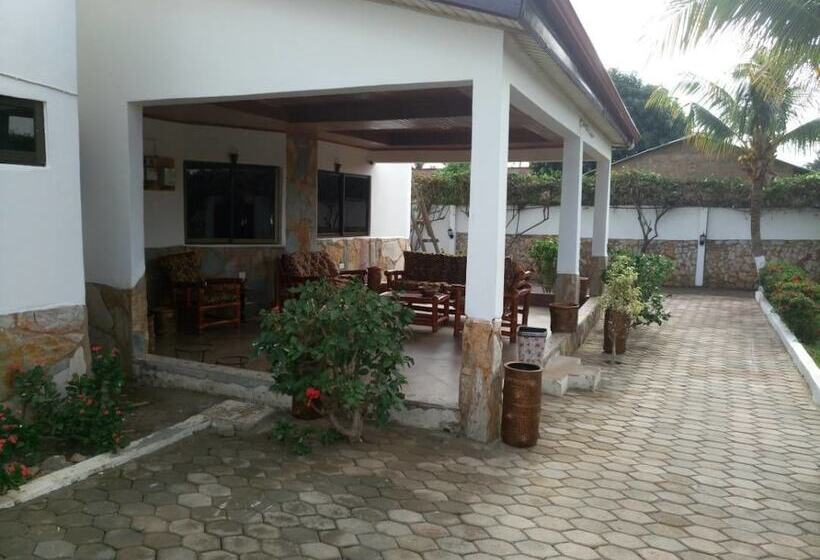 ペンション Edek Luxury Guesthouse