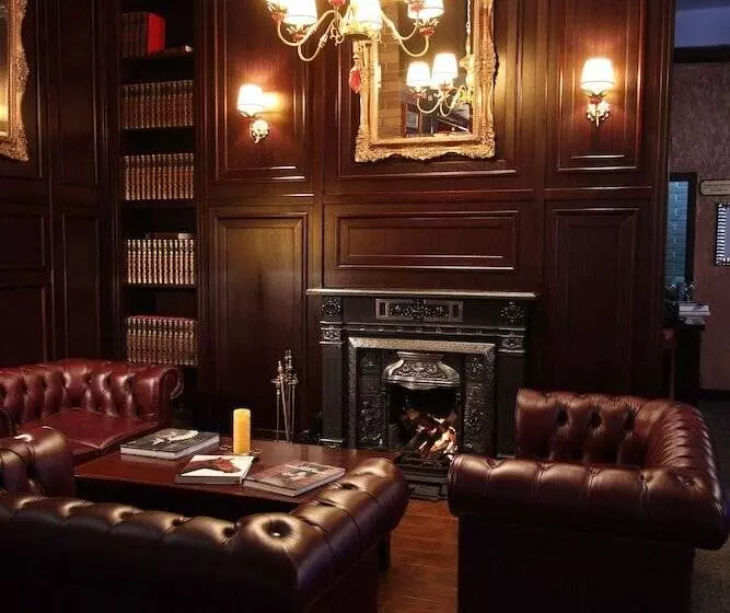 ペンション Park Hotel Butenko Stable