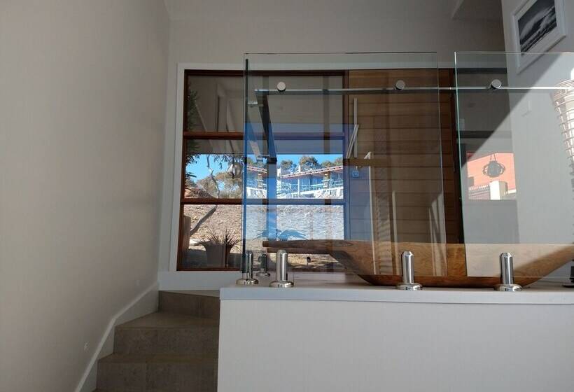 פנסיון Willow Bay Lodge