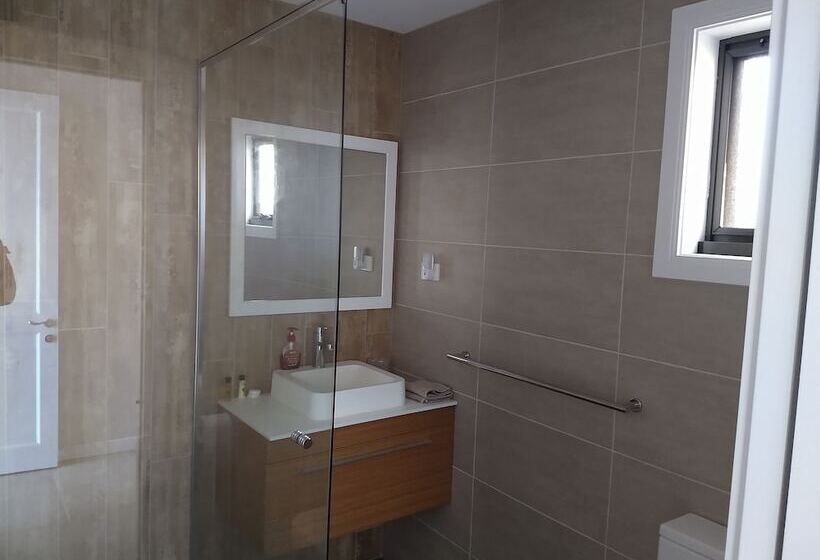 פנסיון Willow Bay Lodge