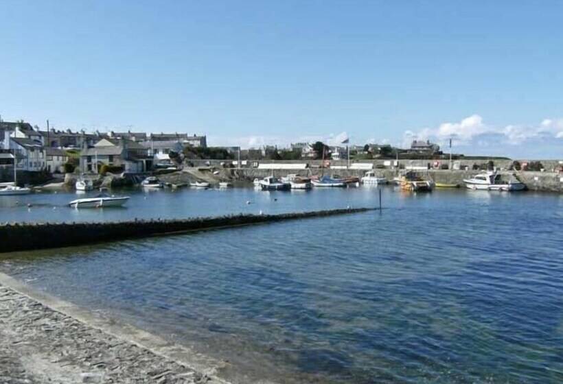 Tyddyn Gyrfa Cottage