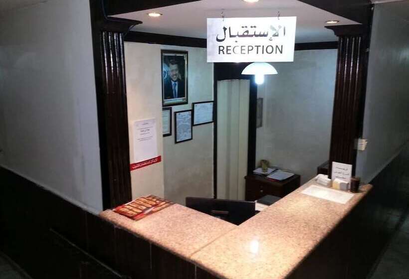 Al Khalili Apartment