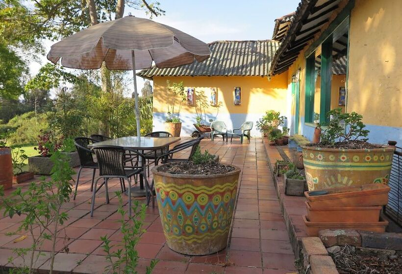 Bed & Breakfast La Juanita Finca Verde